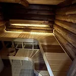 Kuetioru Saunamajad شقة *