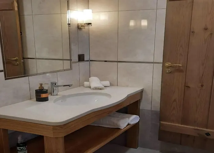 Kuetioru Saunamajad * Koloreino